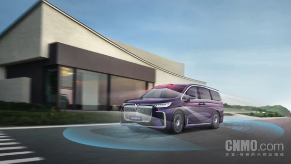 华为乾崑智驾公开赛今日开赛 官方发布安全出行备忘录